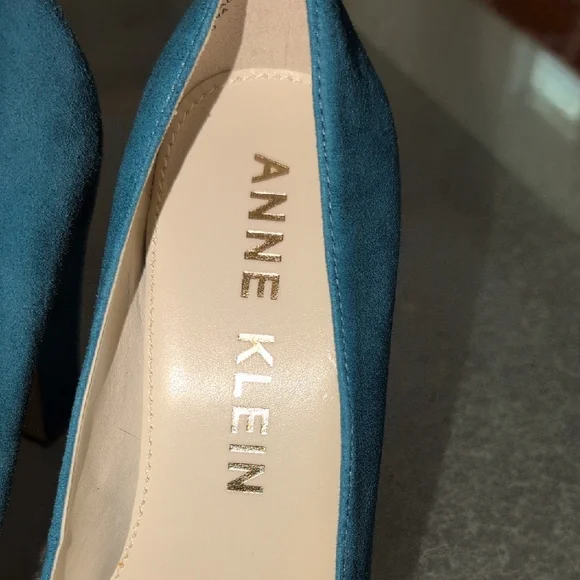 Anne Klein Teal Women's Heels New - Picture 4 of 14